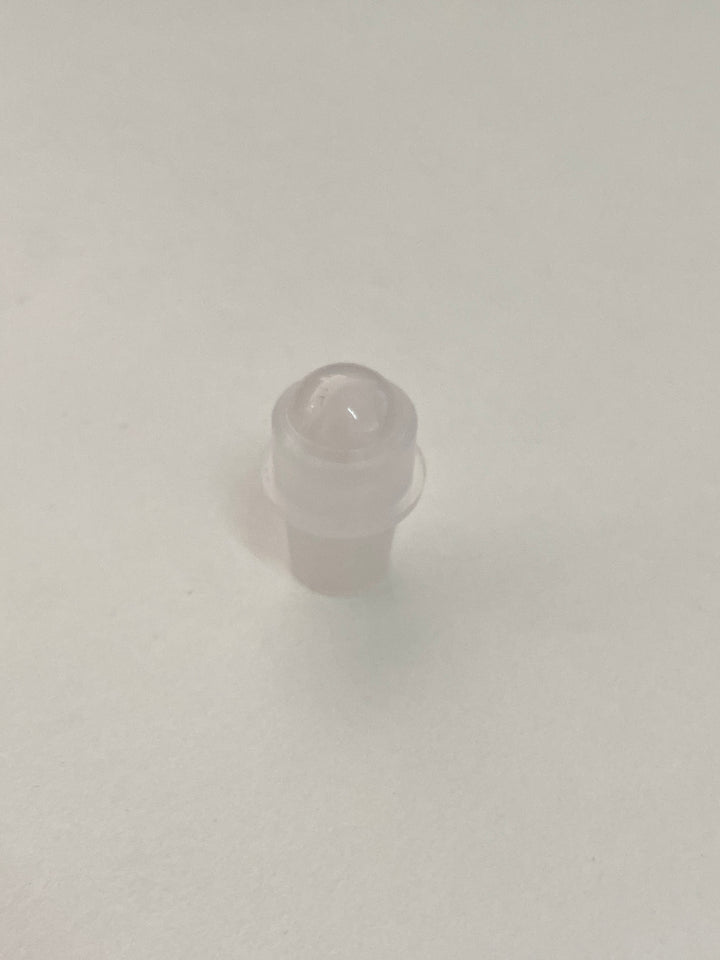 Roll-on head with crystals