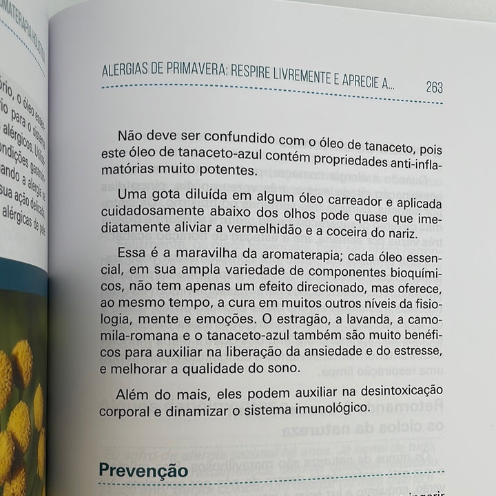 Livro Ensaios sobre aromaterapia holística | Dr Malte Hozzel
