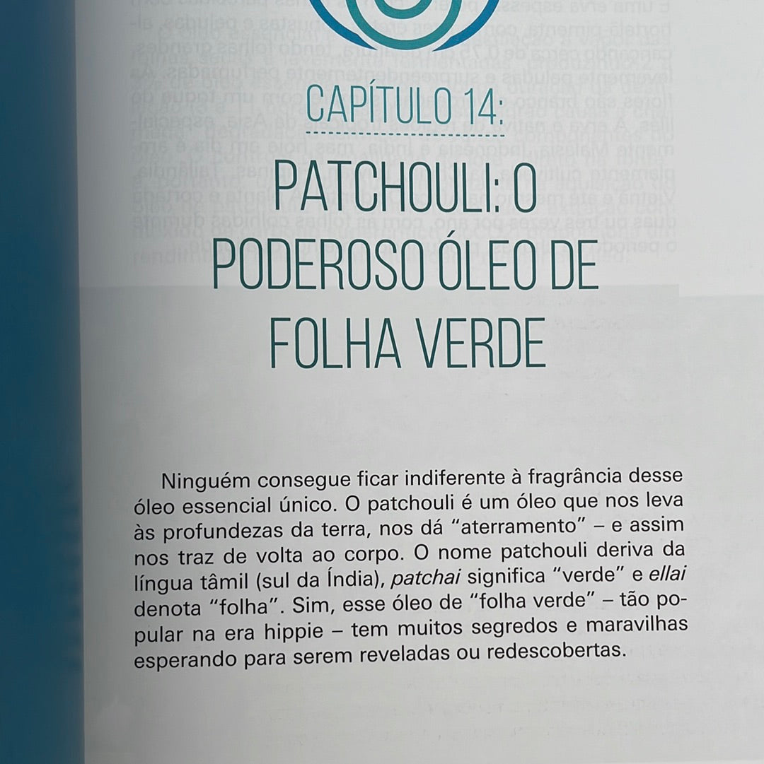 Livro Ensaios sobre aromaterapia holística | Dr Malte Hozzel