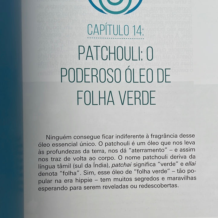 Livro Ensaios sobre aromaterapia holística | Dr Malte Hozzel