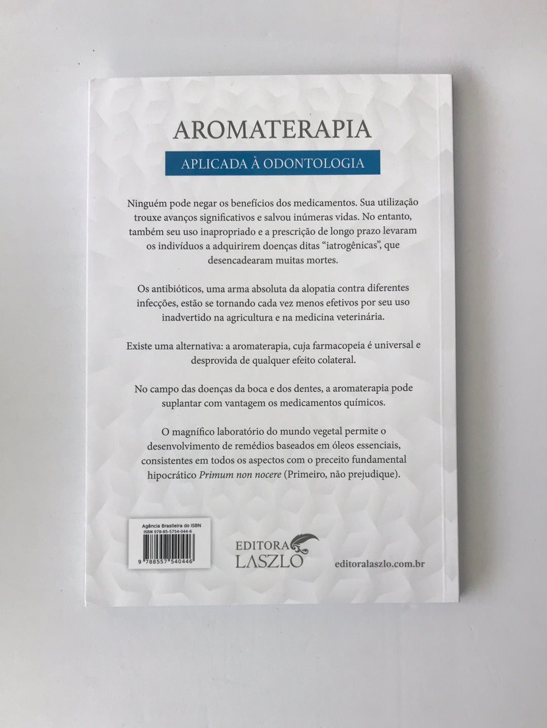 Aromatherapy Applied to Dentistry book