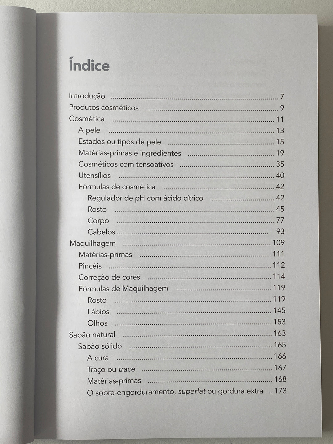 Livro Pele Feliz  |  Dulce Mourato.