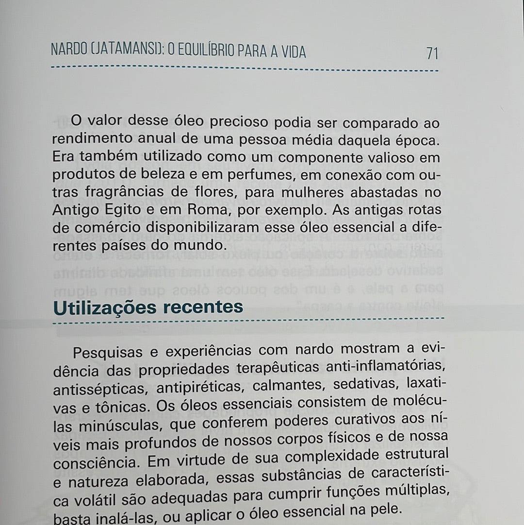Livro Ensaios sobre aromaterapia holística | Dr Malte Hozzel