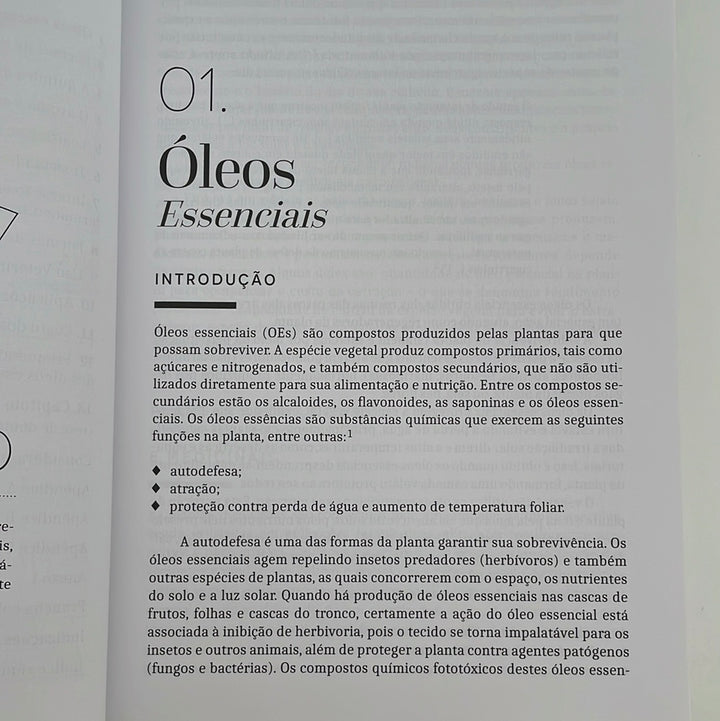 Basic Book of Chemistry of EOs and Aromatherapy