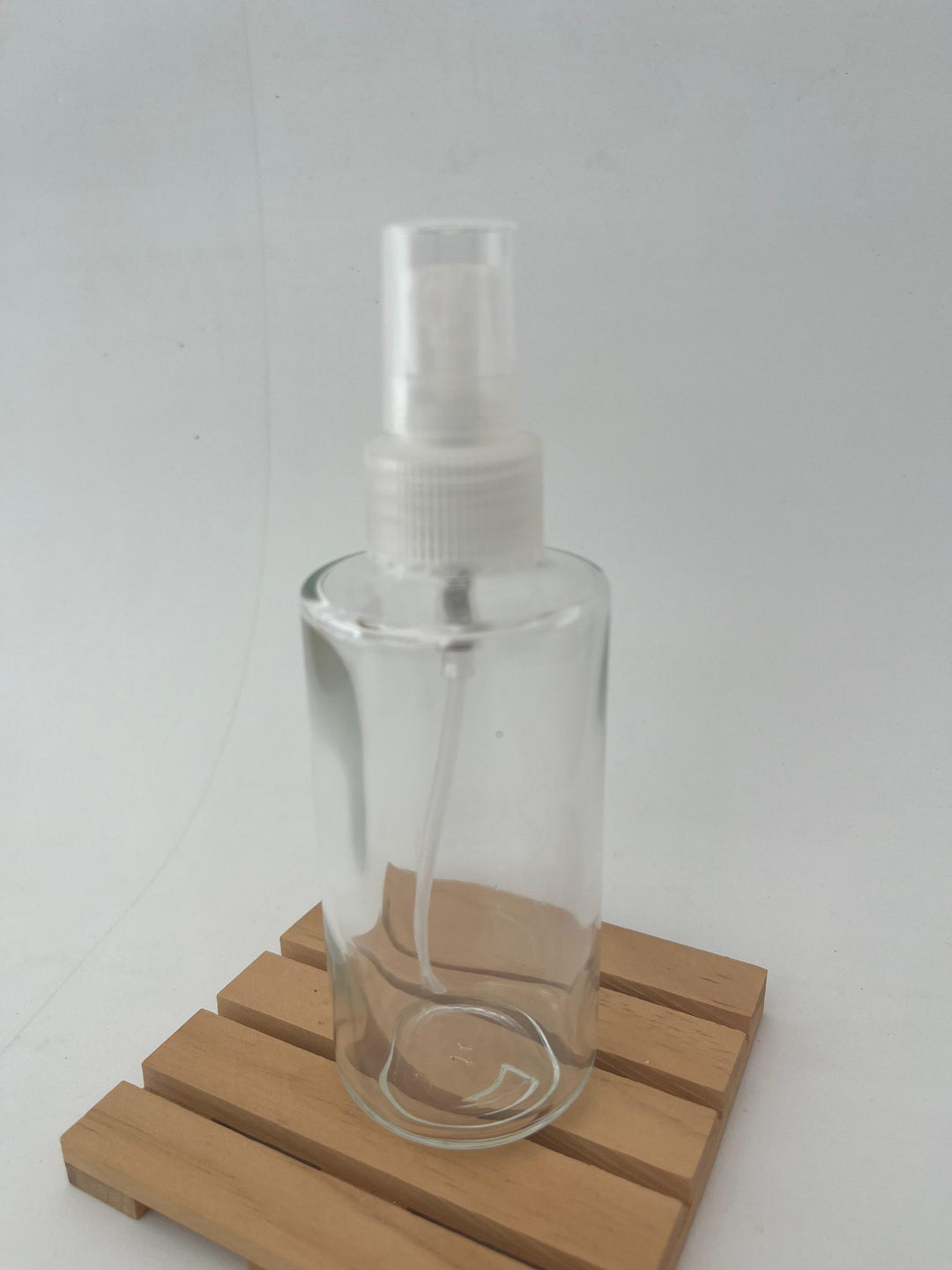 Frasco 125ml de Vidro Transparente com Bomba Spray .