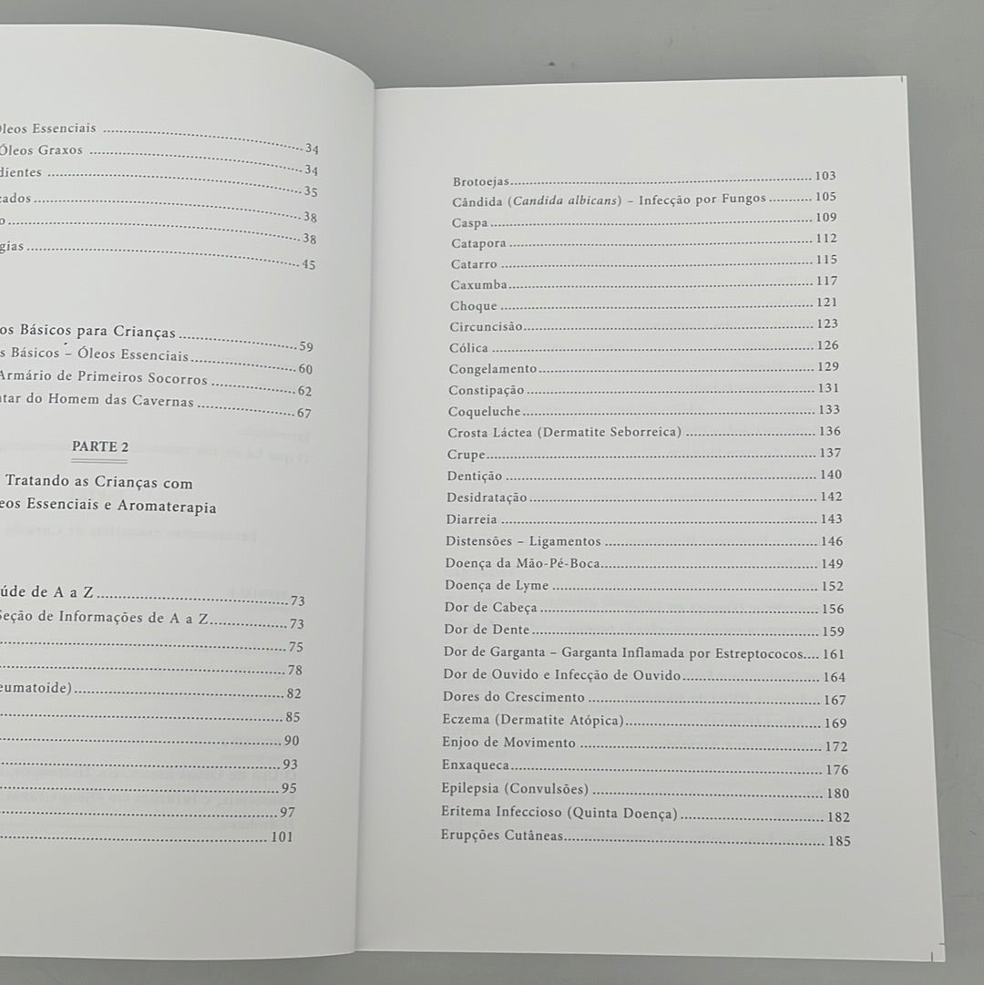 Livre sur l'aromathérapie pour des enfants en bonne santé