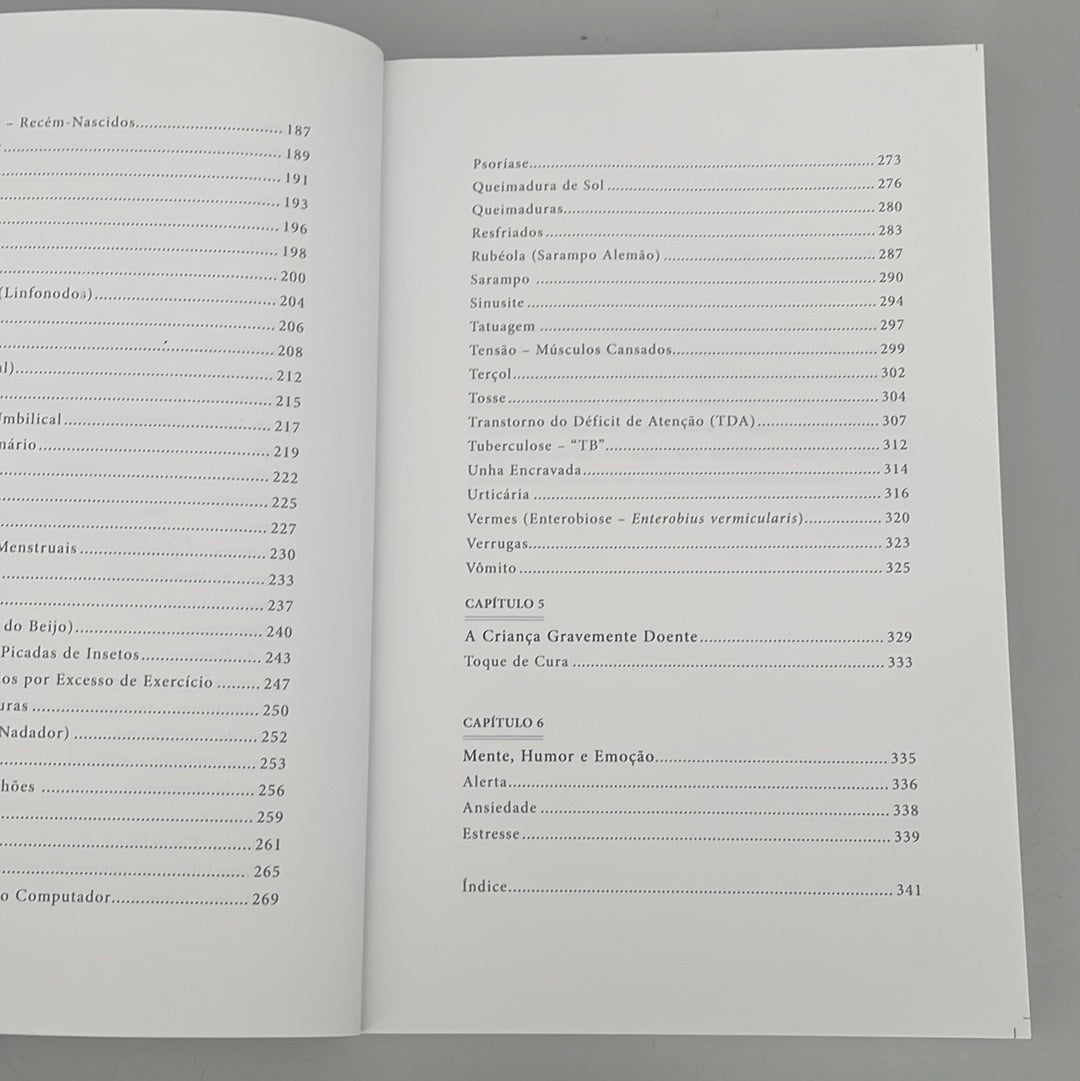 Livre sur l'aromathérapie pour des enfants en bonne santé