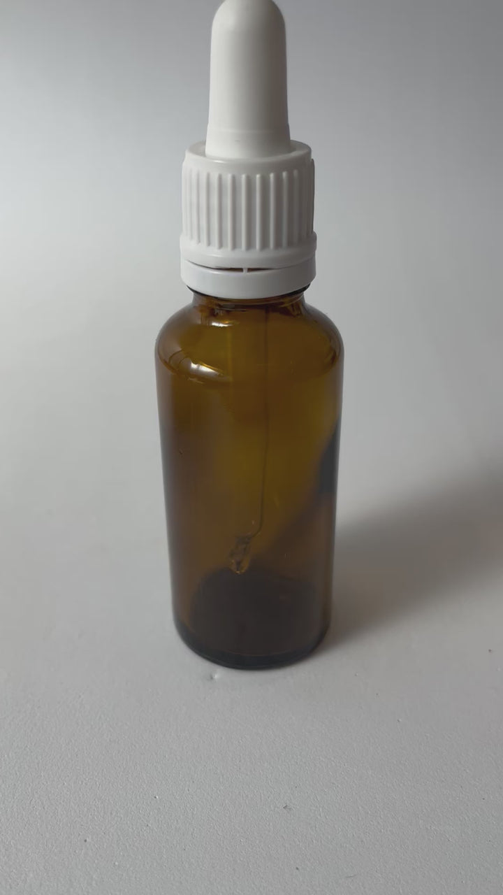 30ml bottle with amber glass pipette