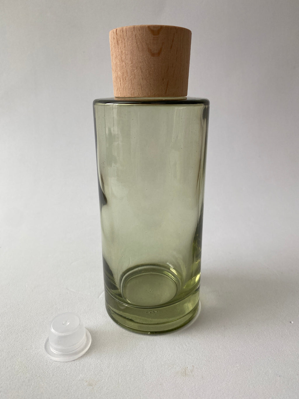 Frasco de Vidro Esverdeado e Tampa para Mikado ***