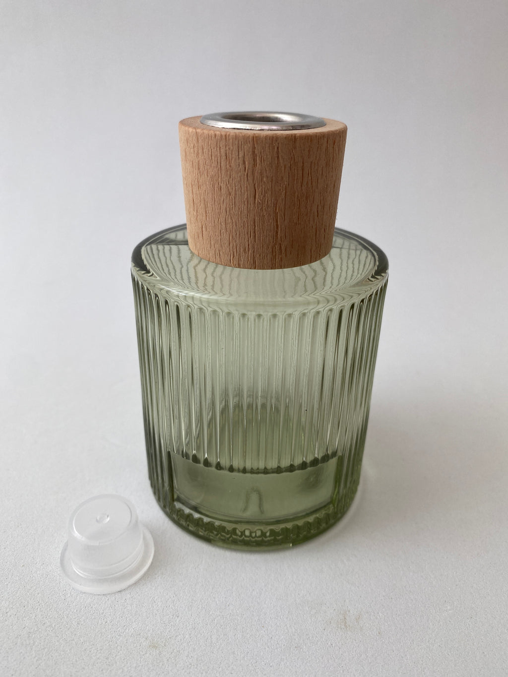 Frasco de Vidro Esverdeado e Tampa para Mikado ***
