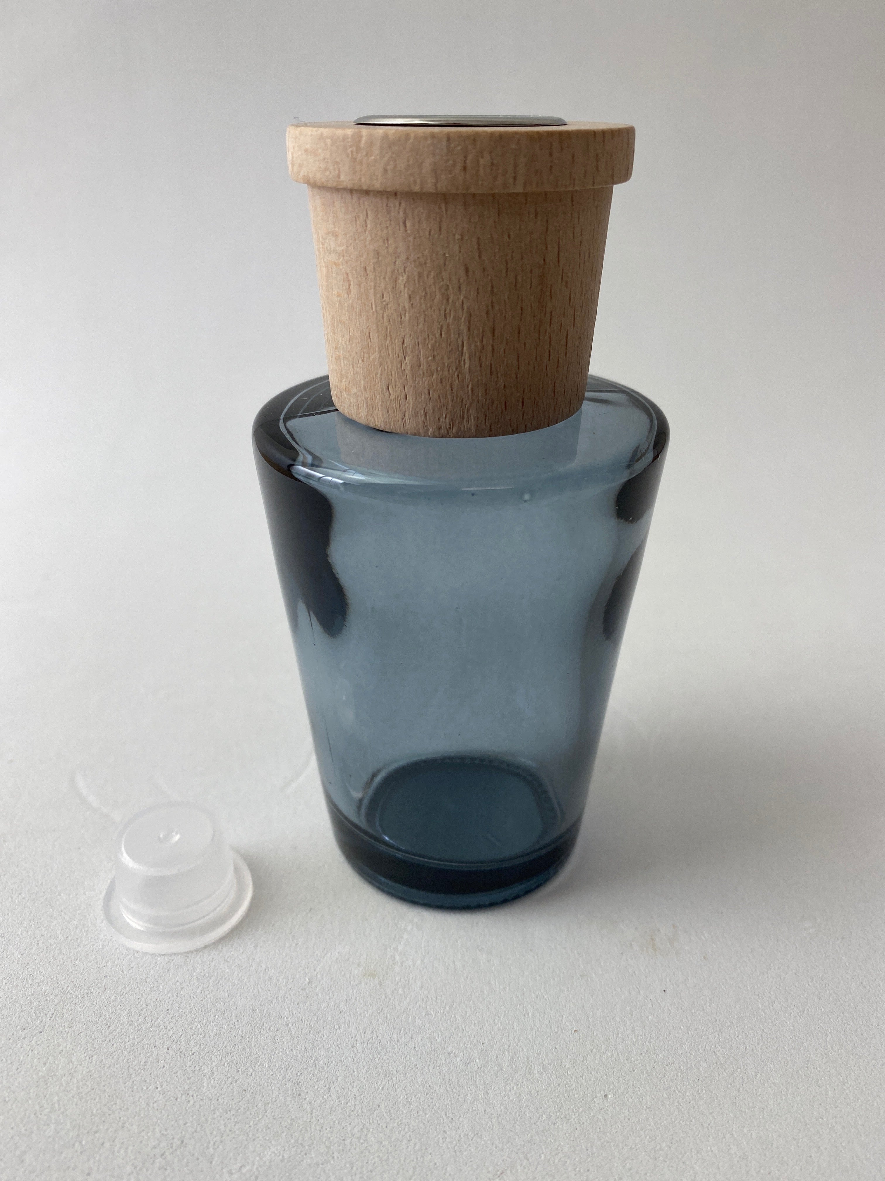 Frasco de Vidro Azul e Tampa para Mikado ***