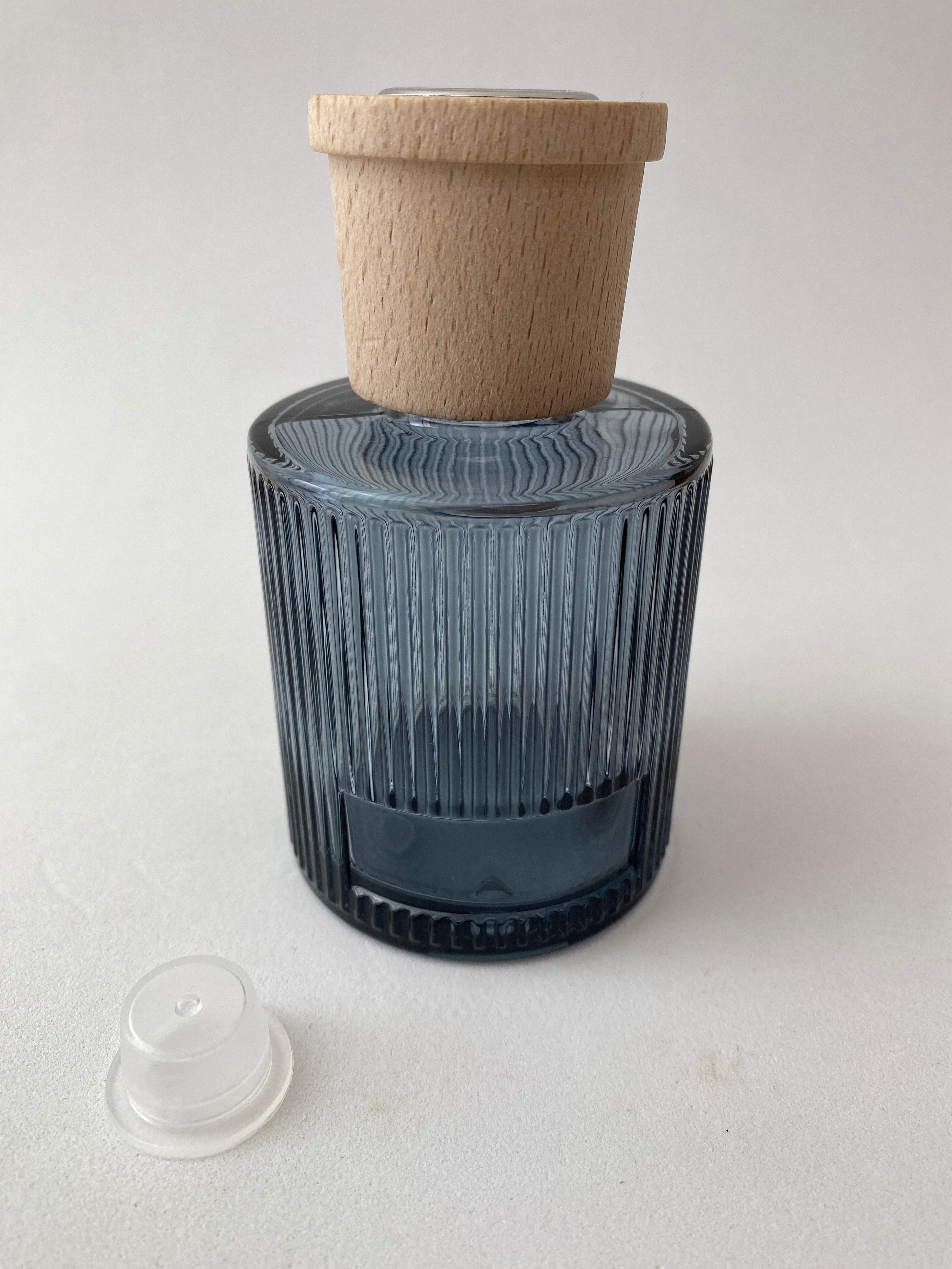 Frasco de Vidro Azul e Tampa para Mikado ***