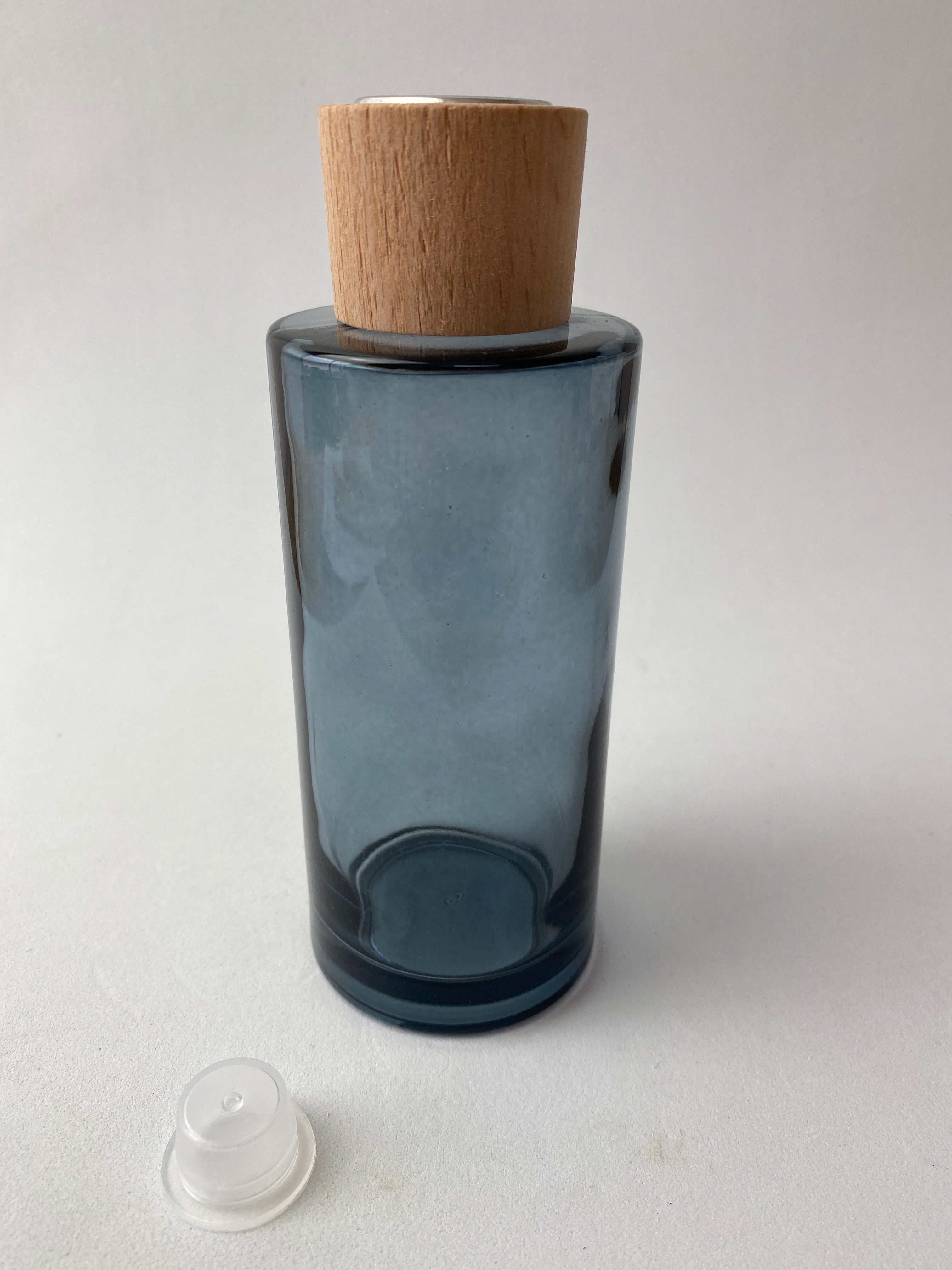 Frasco de Vidro Azul e Tampa para Mikado ***