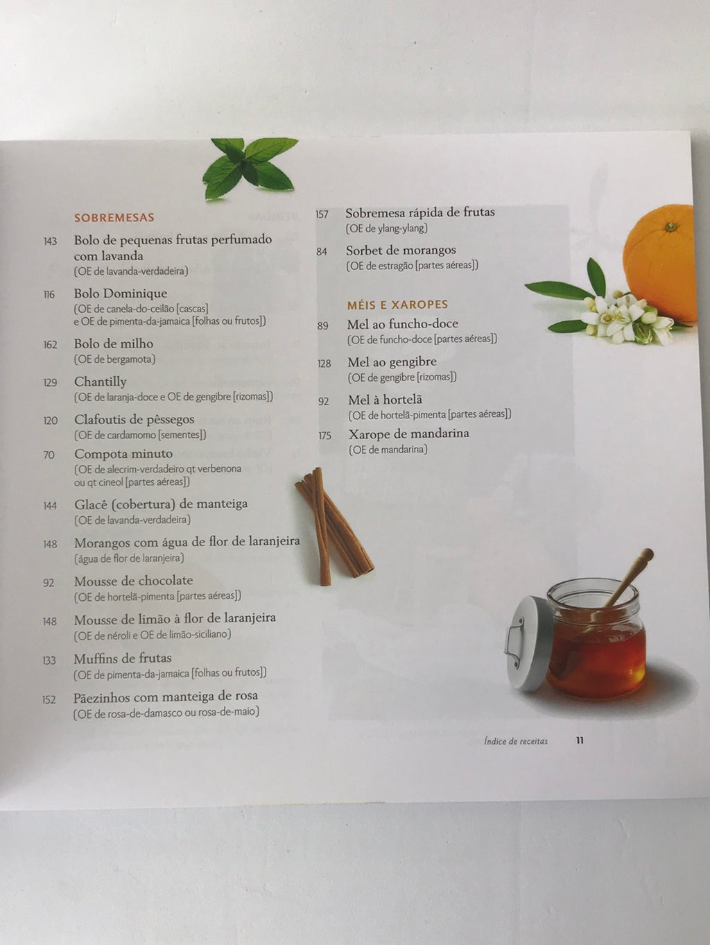 Essential oils for the kitchen and well-being book 