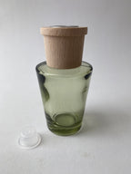 Frasco de Vidro Esverdeado e Tampa para Mikado ***