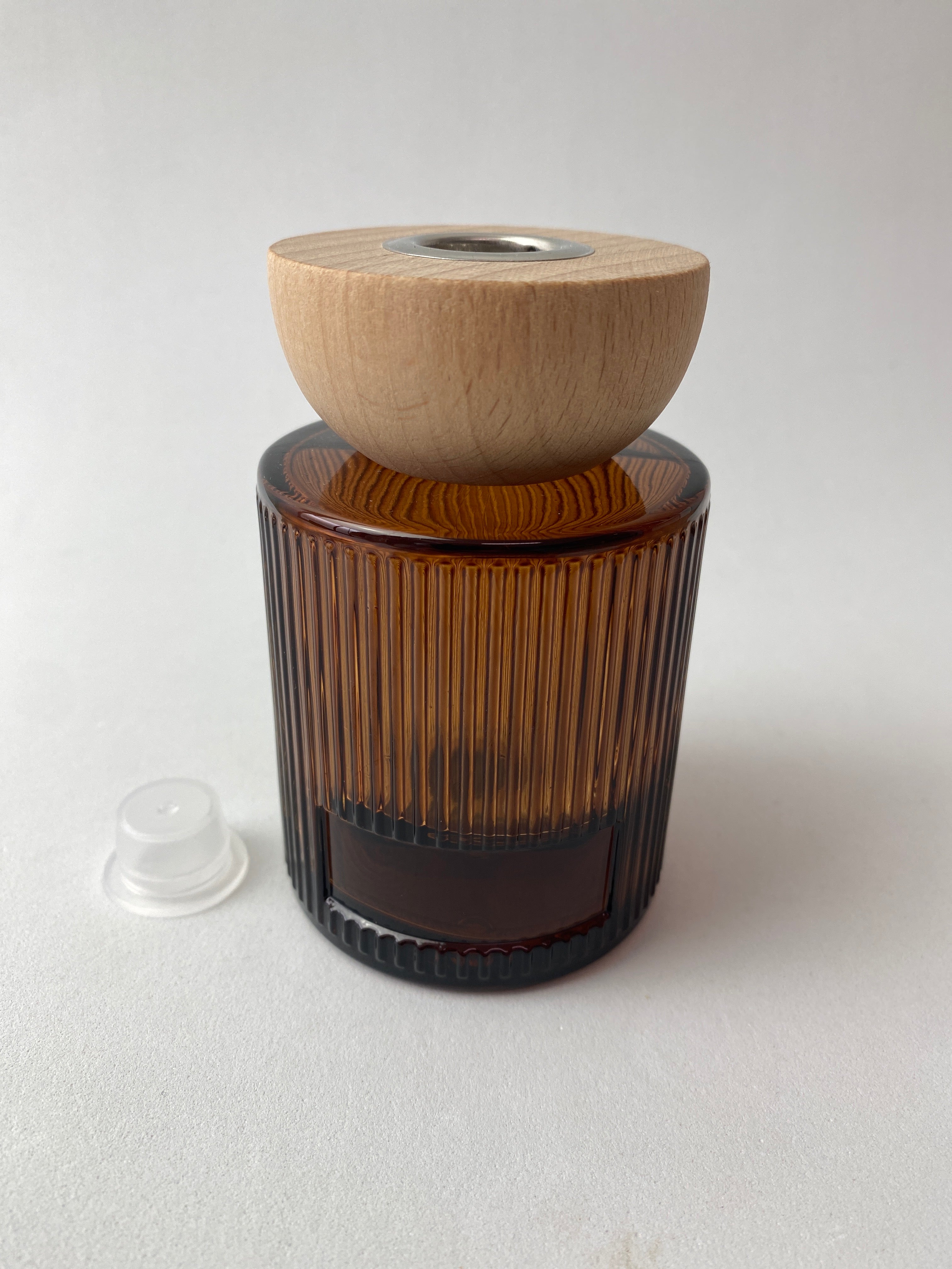 Frasco de Vidro Âmbar e Tampa para Mikado ***