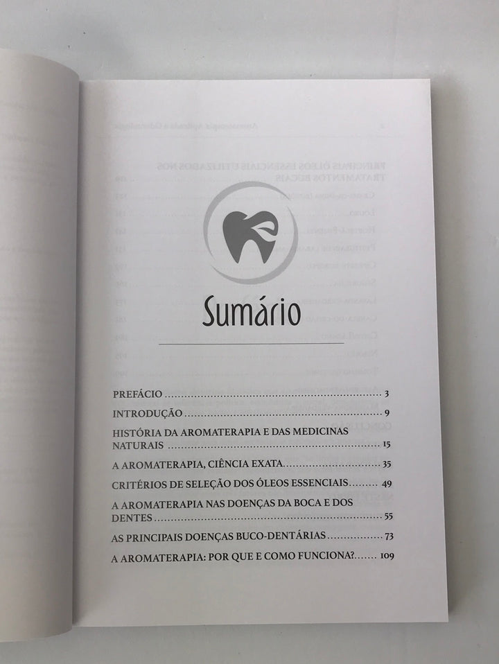 Livro Aromaterapia Aplicada à Odontologia | Bernard Montain ***