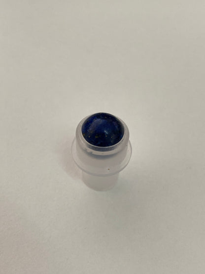 Roll-on head with crystals