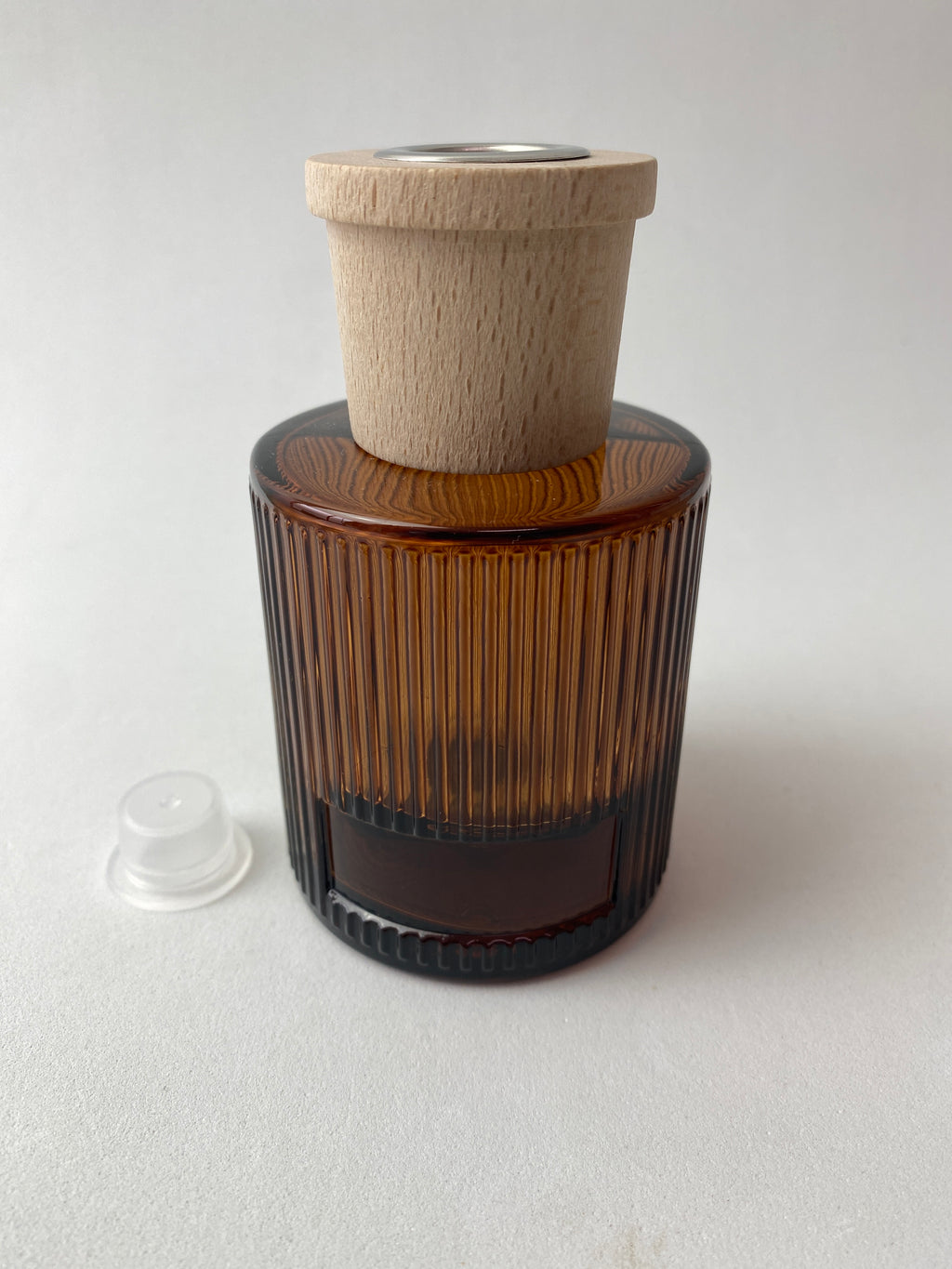 Frasco de Vidro Âmbar e Tampa para Mikado ***