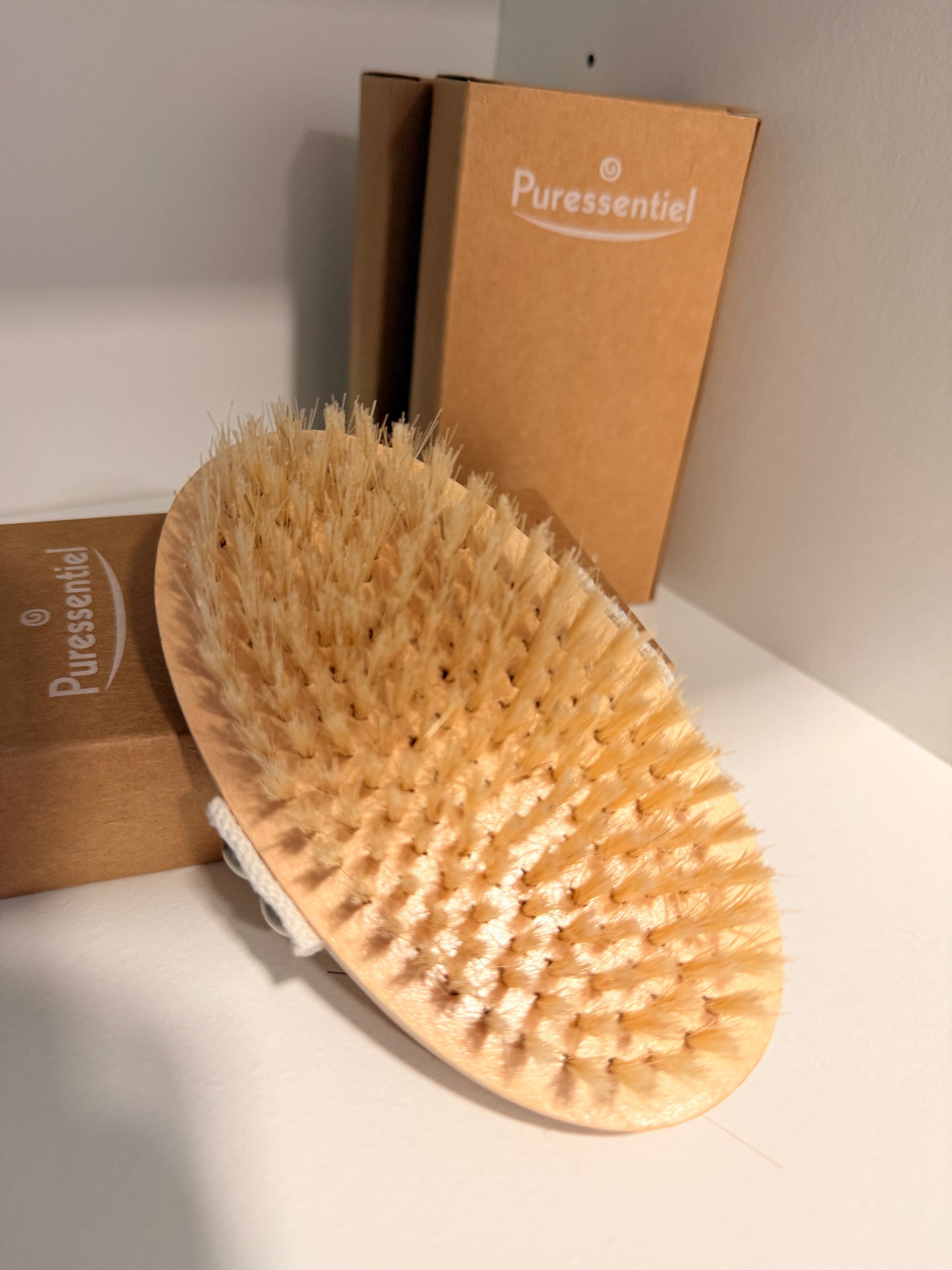 Escova Puressentiel OFERTA na compra de 2 produtos CIRCULAÇÃO