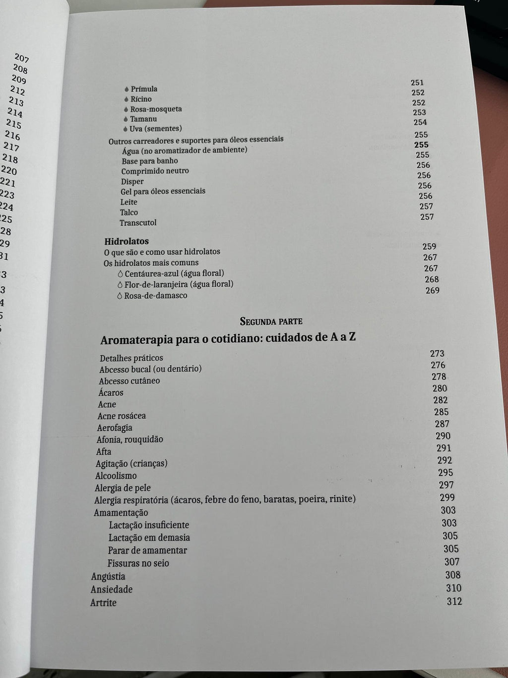 The Essential Oils Bible 