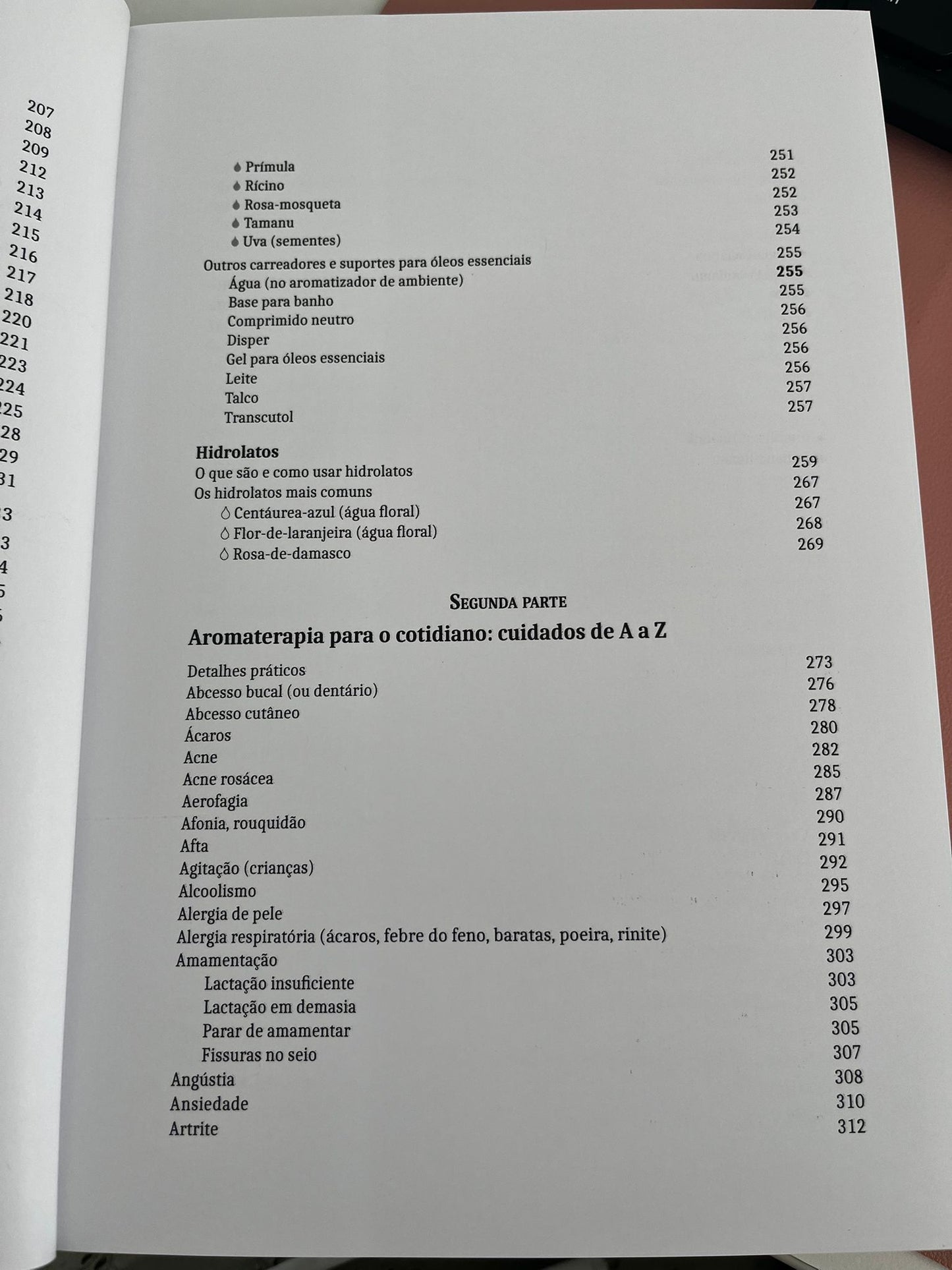 The Essential Oils Bible 