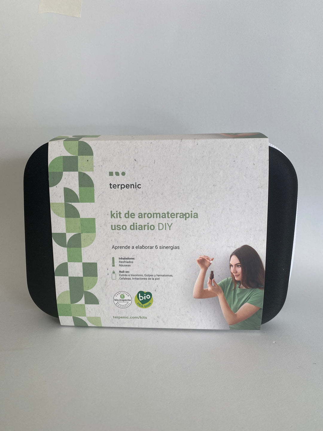 KIT quotidien (sac avec 5OE + 3OV + accessoires)