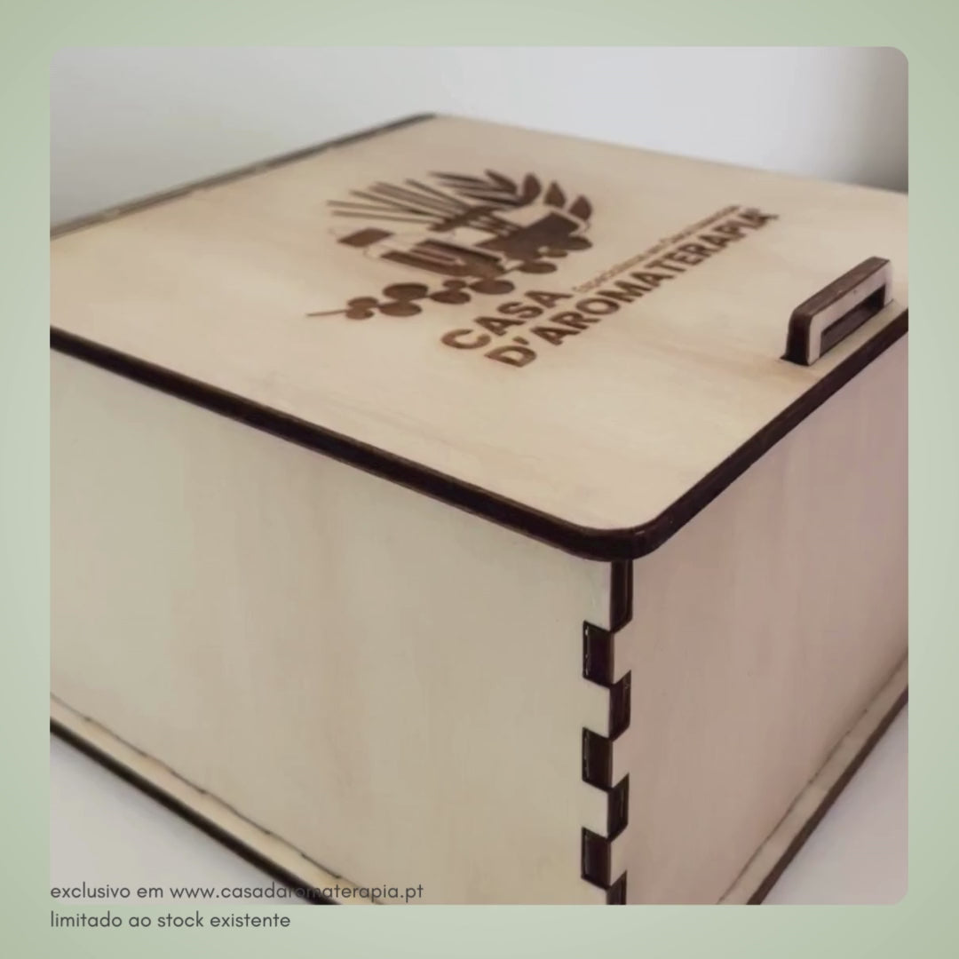 AROMATECA para 9 óleos essenciais